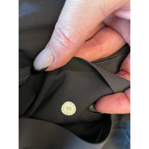 Lululemon In Movement Tight - Picture 3 of 5